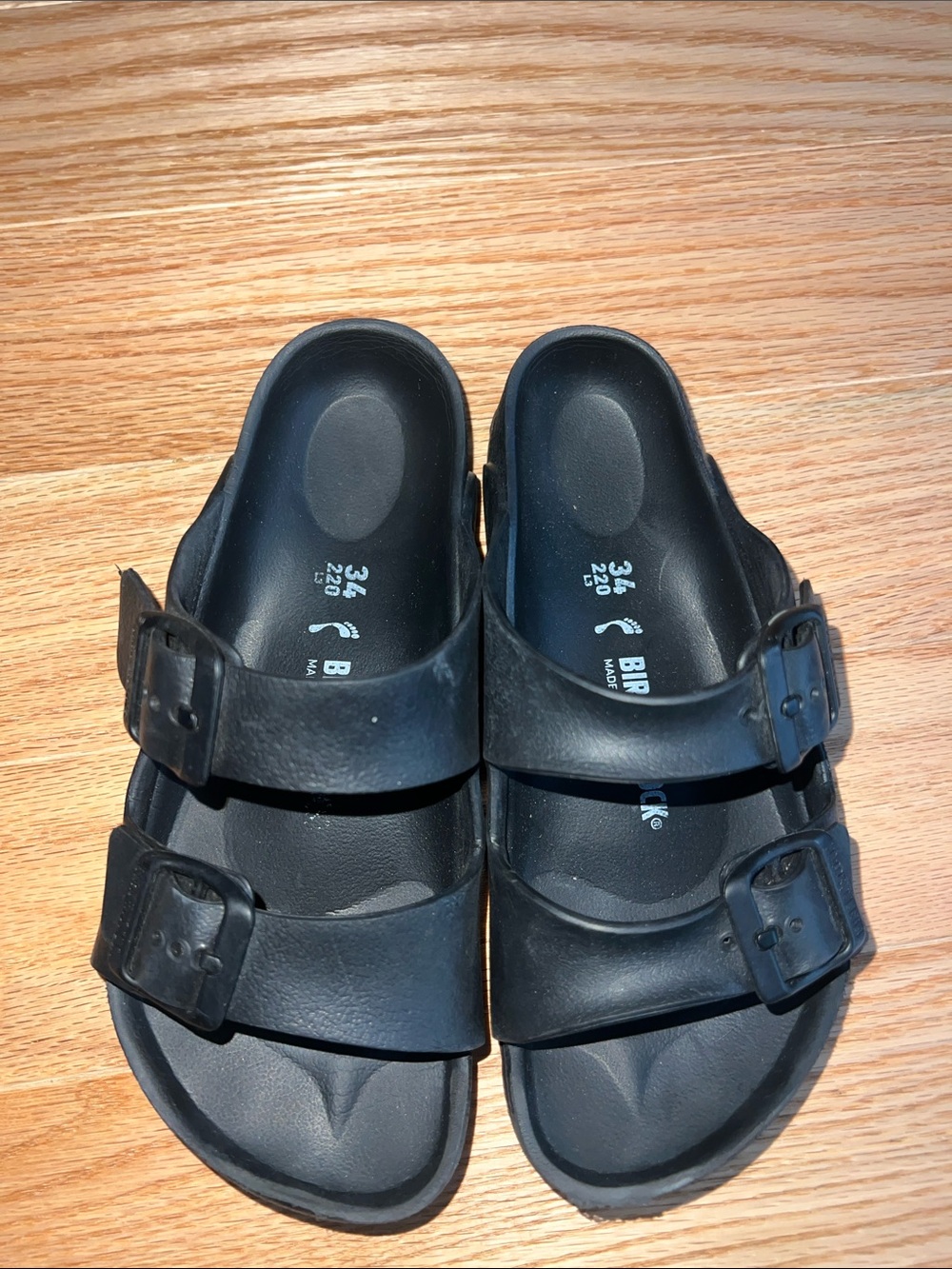 Birkenstock Kids Black Double Strap Buckle Sandals